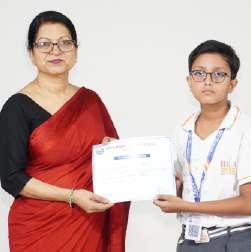 Learner Receiving Certificate of Honour